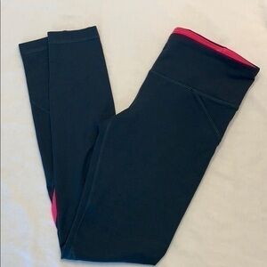UNDER ARMOUR AllSeasonGear Fitted Black Leggings S